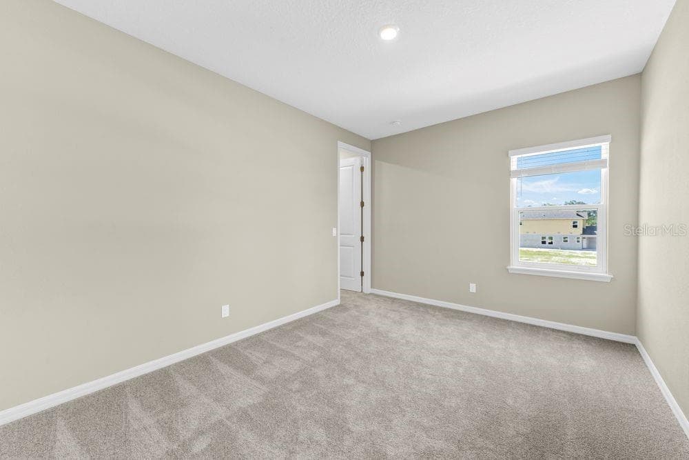7052 FOXBORO WAY — photo 13 of 26