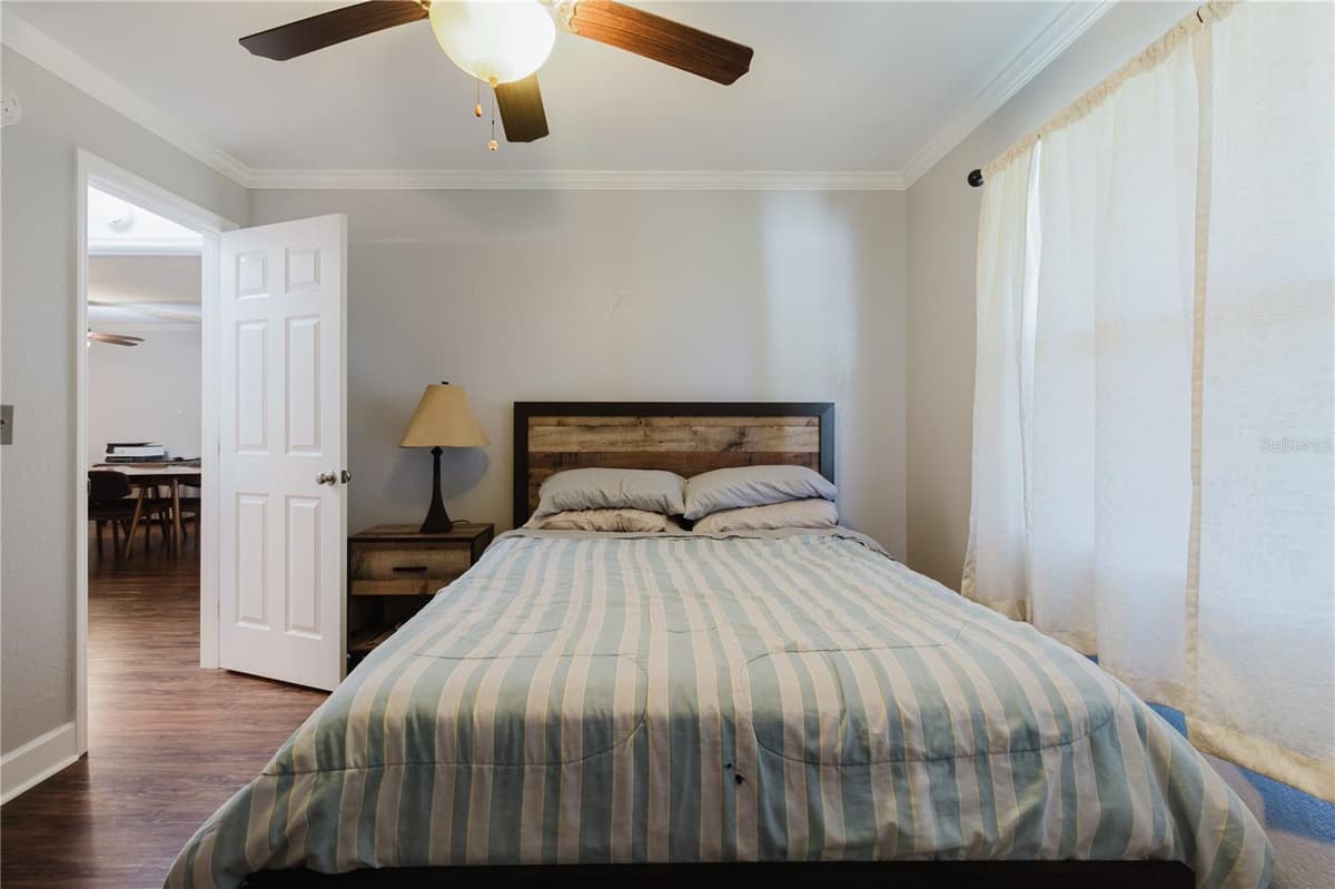 2858 PALO VERDE DRIVE — photo 14 of 34
