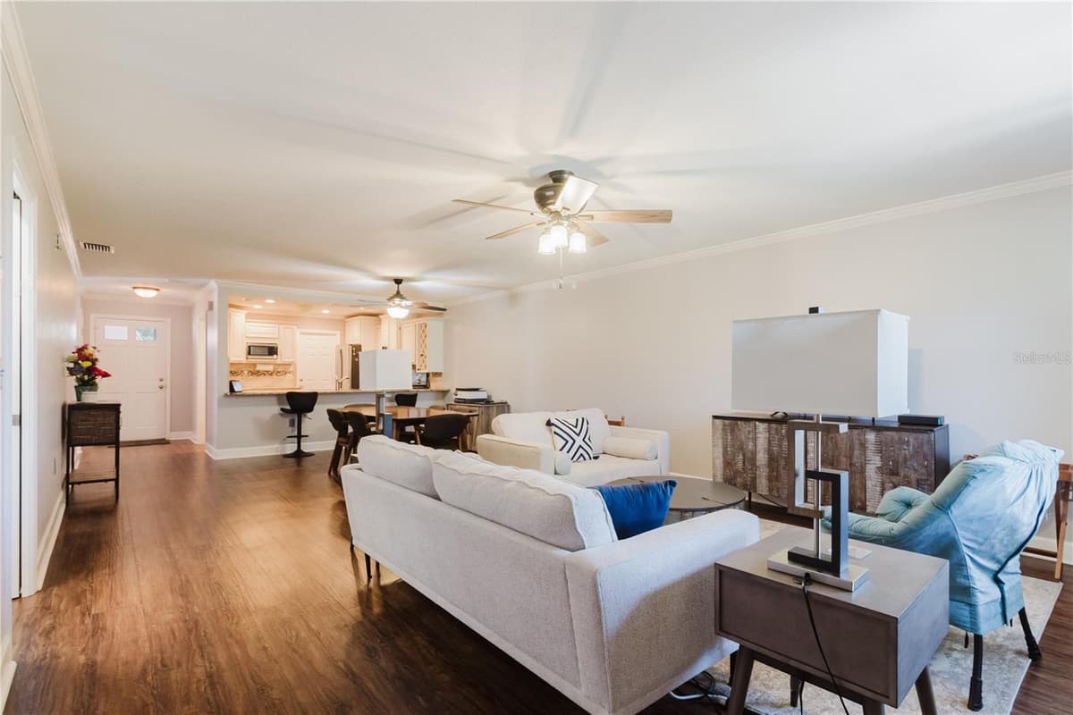 2858 PALO VERDE DRIVE — photo 3 of 34