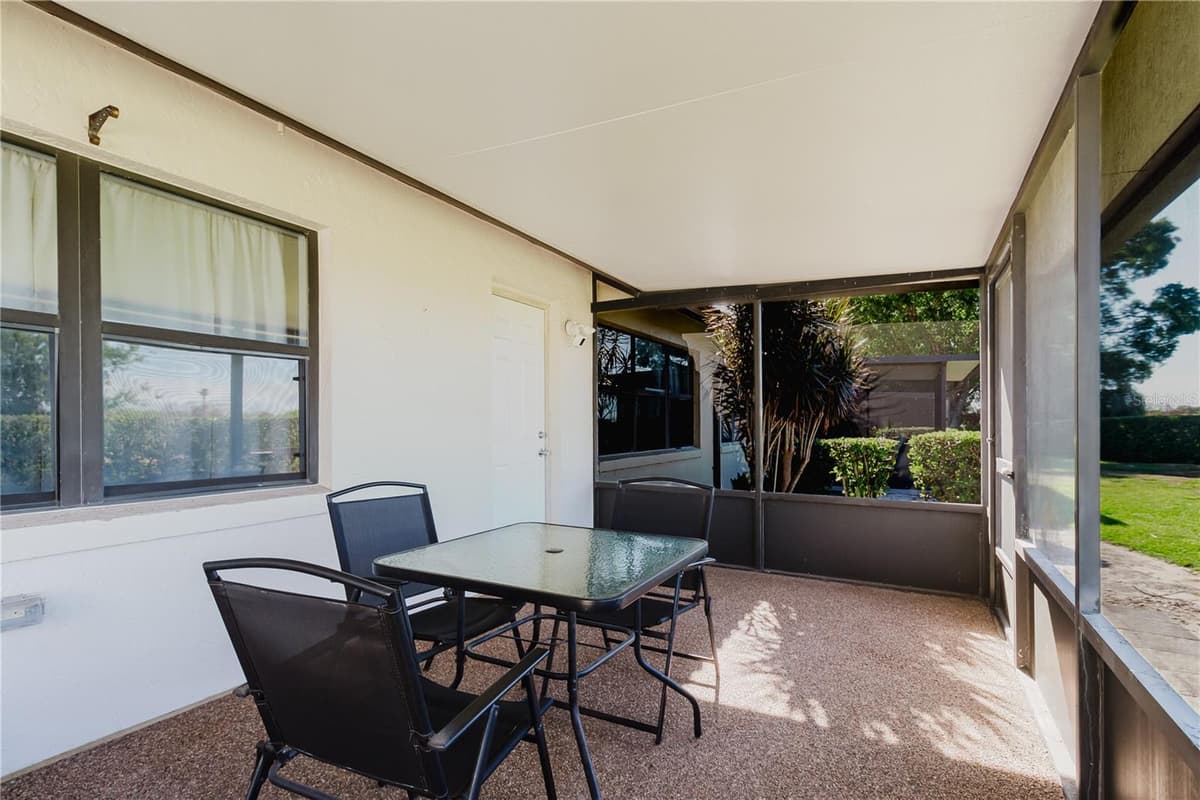 2858 PALO VERDE DRIVE — photo 18 of 34