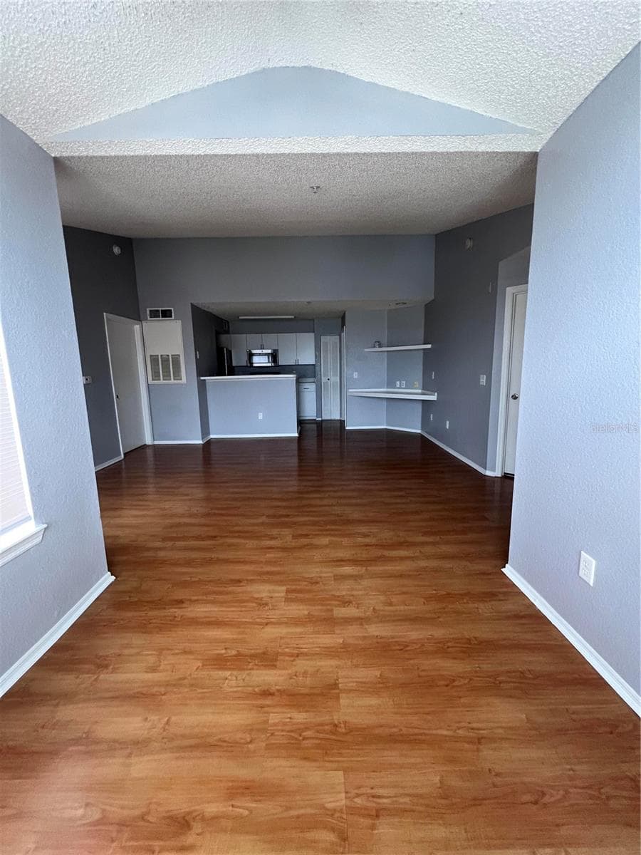2202 KEY WEST COURT — photo 4 of 33