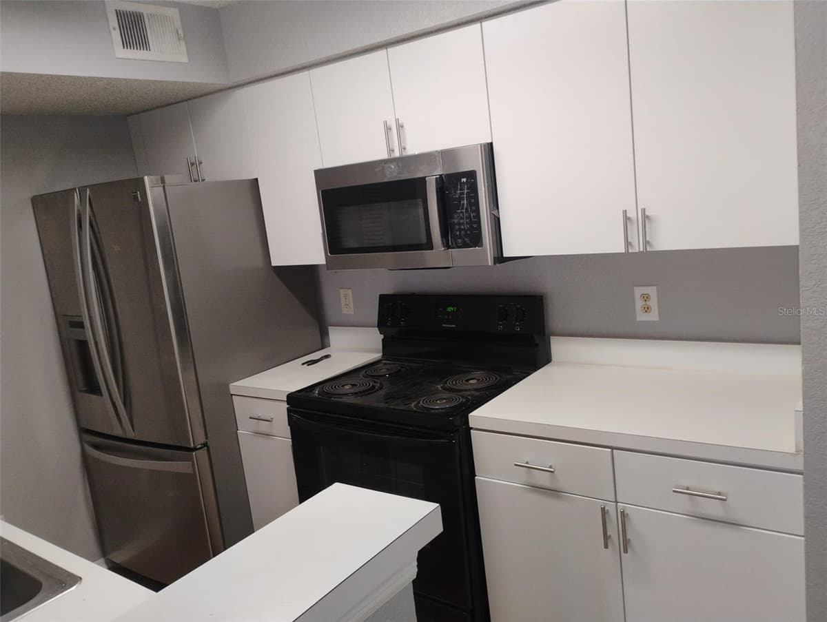 2202 KEY WEST COURT — photo 6 of 33