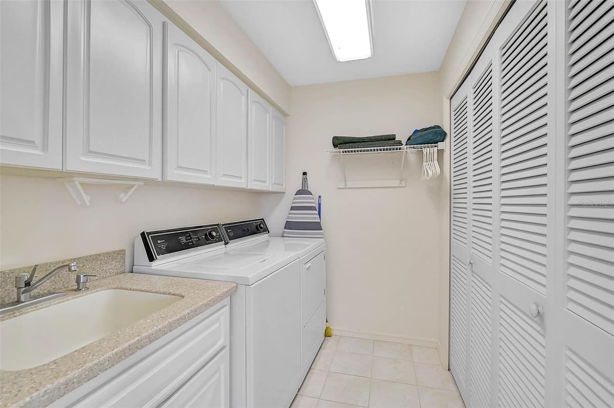 4360 PRESIDENTIAL AVENUE CIRCLE — photo 22 of 31