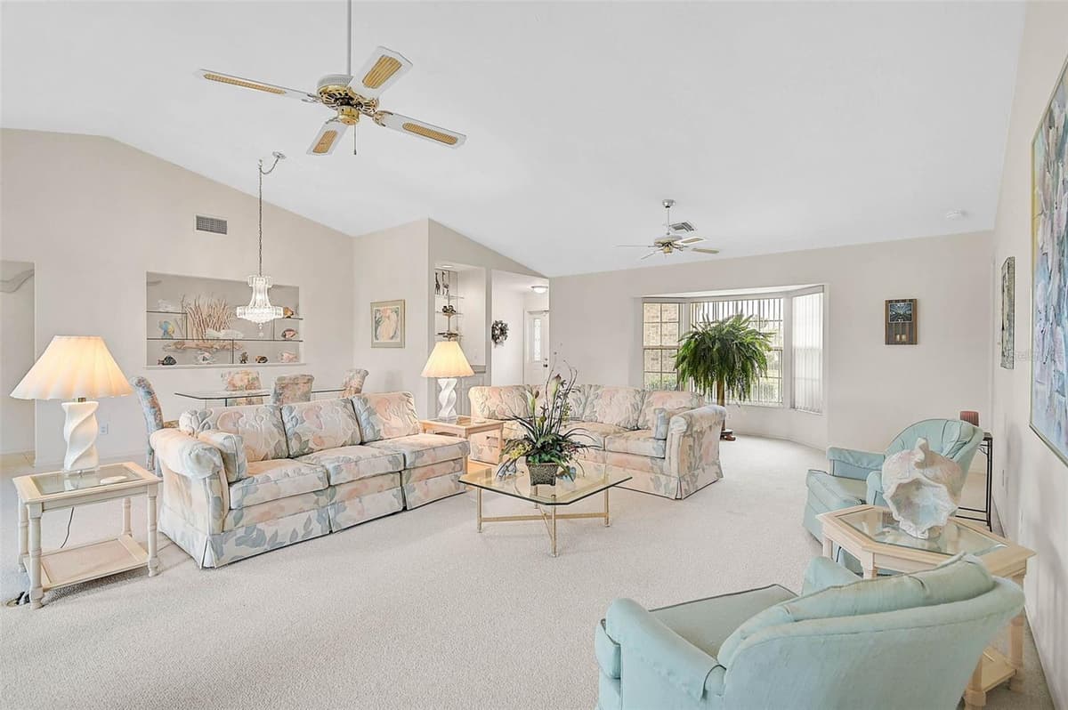 4360 PRESIDENTIAL AVENUE CIRCLE — photo 5 of 31