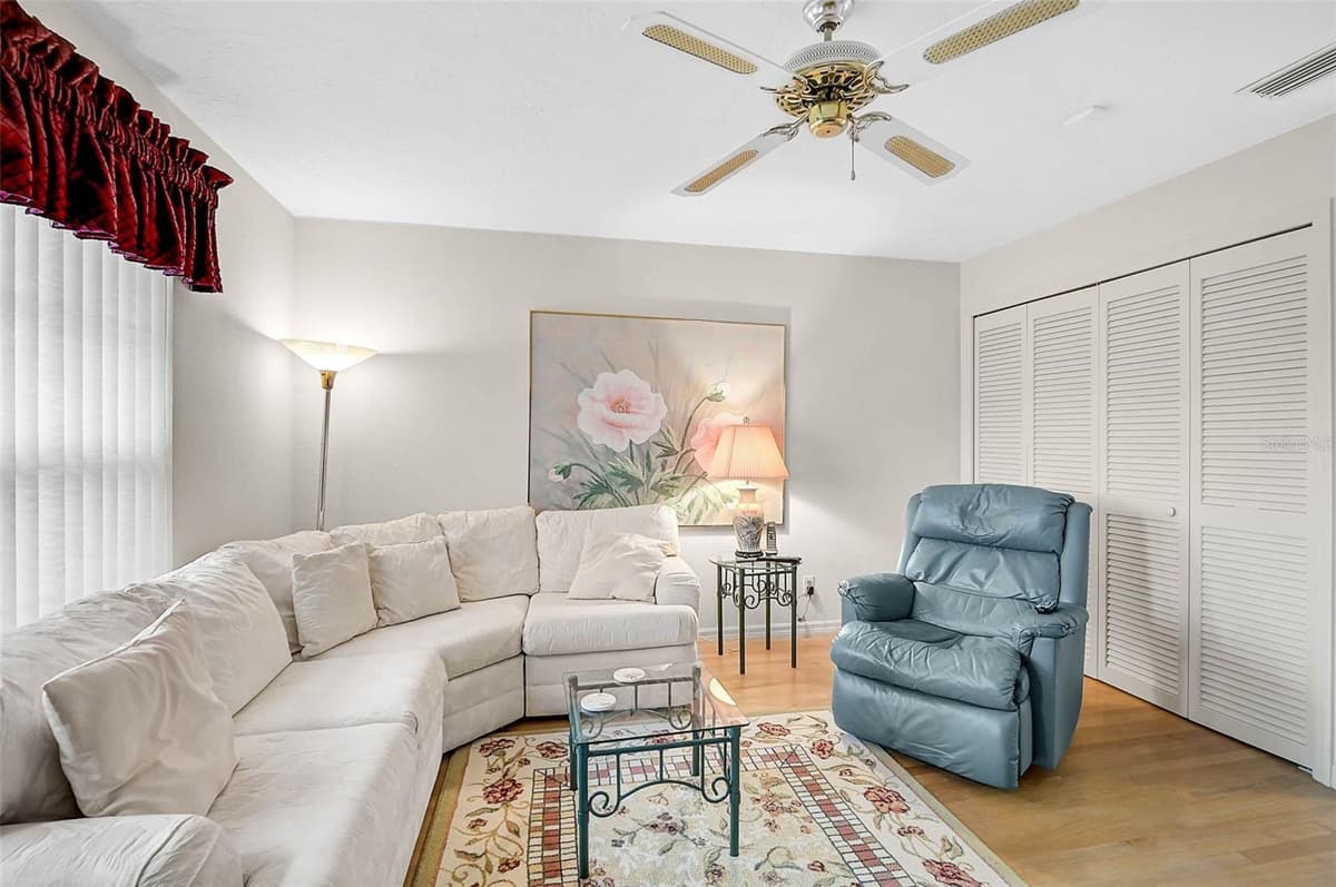 4360 PRESIDENTIAL AVENUE CIRCLE — photo 12 of 31