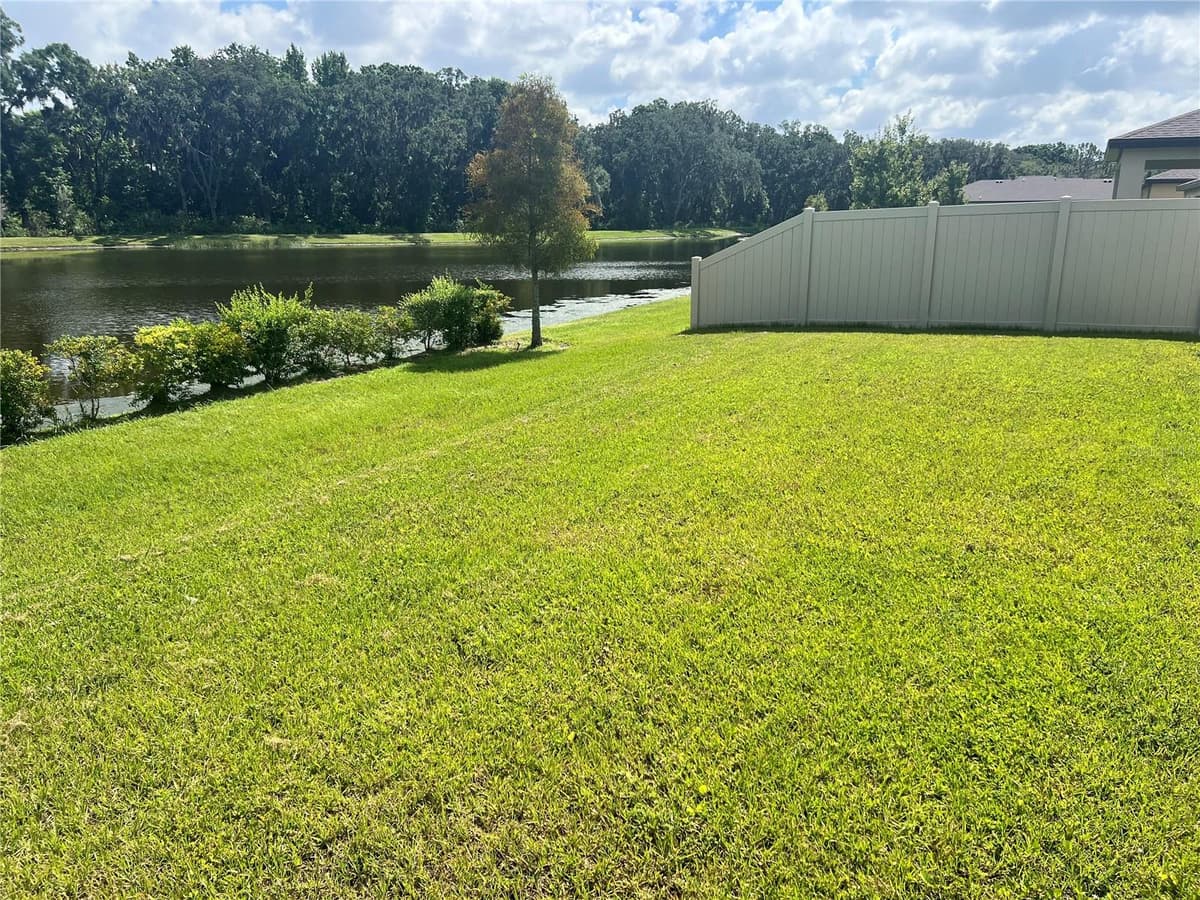 6316 DOLOSTONE DRIVE — photo 10 of 12