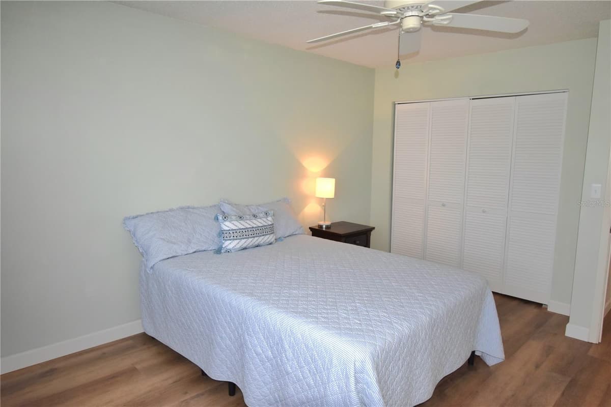 940 VIRGINIA STREET — photo 19 of 24