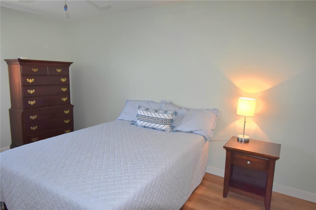 940 VIRGINIA STREET — photo 18 of 24