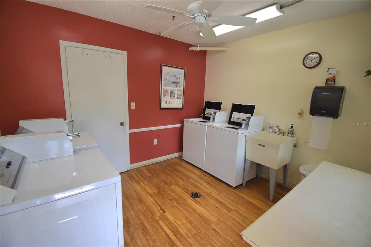 940 VIRGINIA STREET — photo 20 of 24