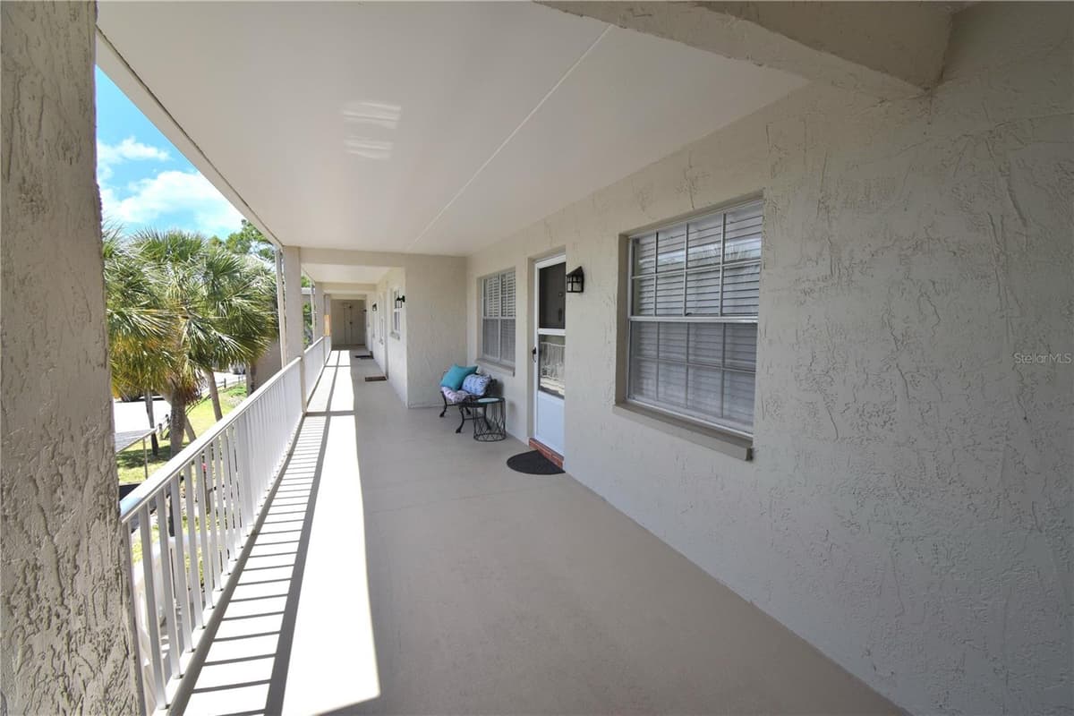 940 VIRGINIA STREET — photo 4 of 24