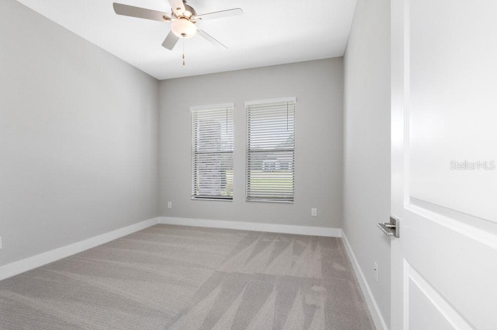 17444 NOKOTA AVENUE — photo 18 of 20