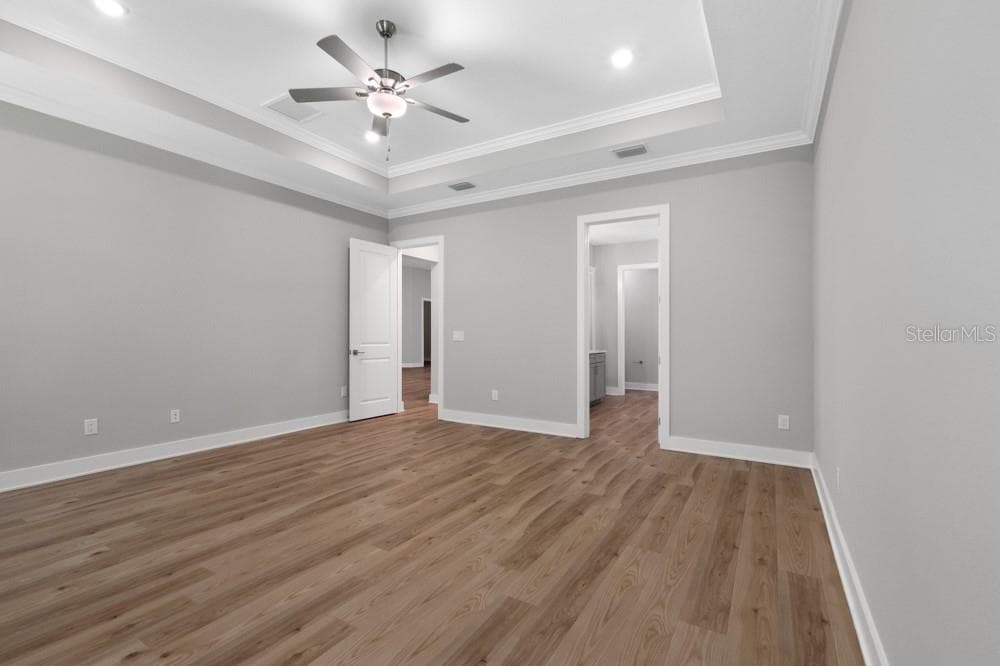 17444 NOKOTA AVENUE — photo 12 of 20