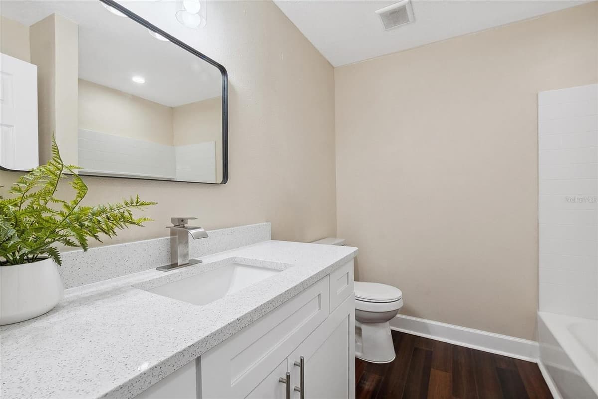 6005 IKE SMITH ROAD — photo 20 of 48