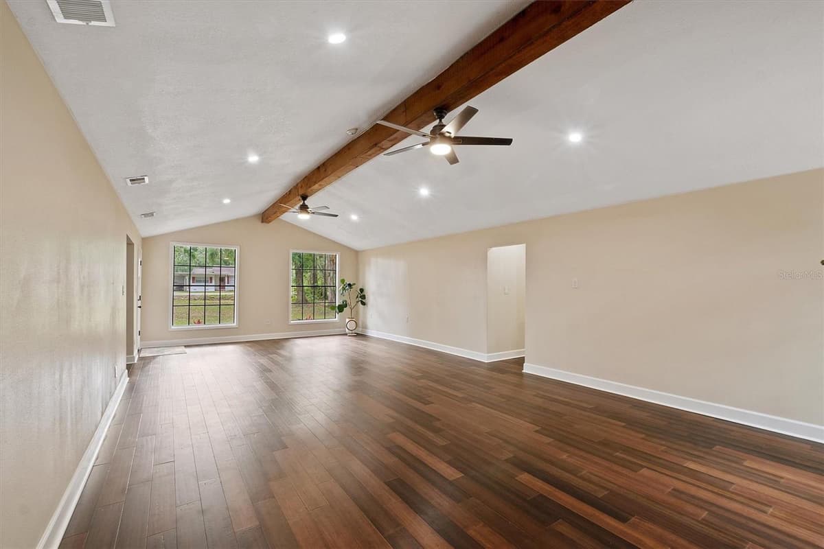 6005 IKE SMITH ROAD — photo 4 of 48