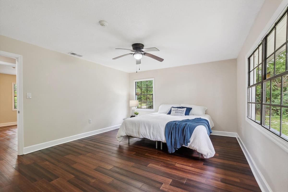 6005 IKE SMITH ROAD — photo 13 of 48