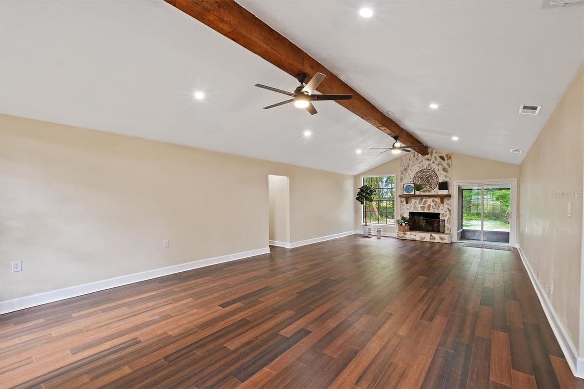 6005 IKE SMITH ROAD — photo 3 of 48