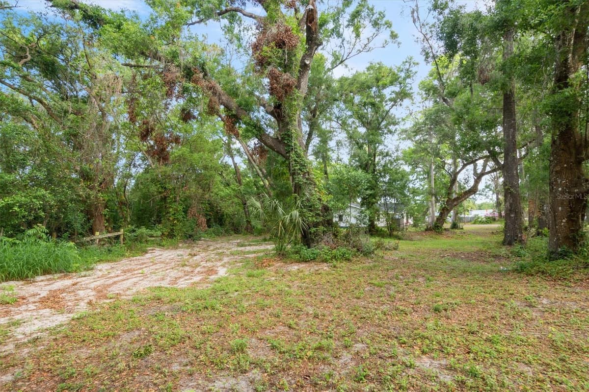 6005 IKE SMITH ROAD — photo 26 of 48