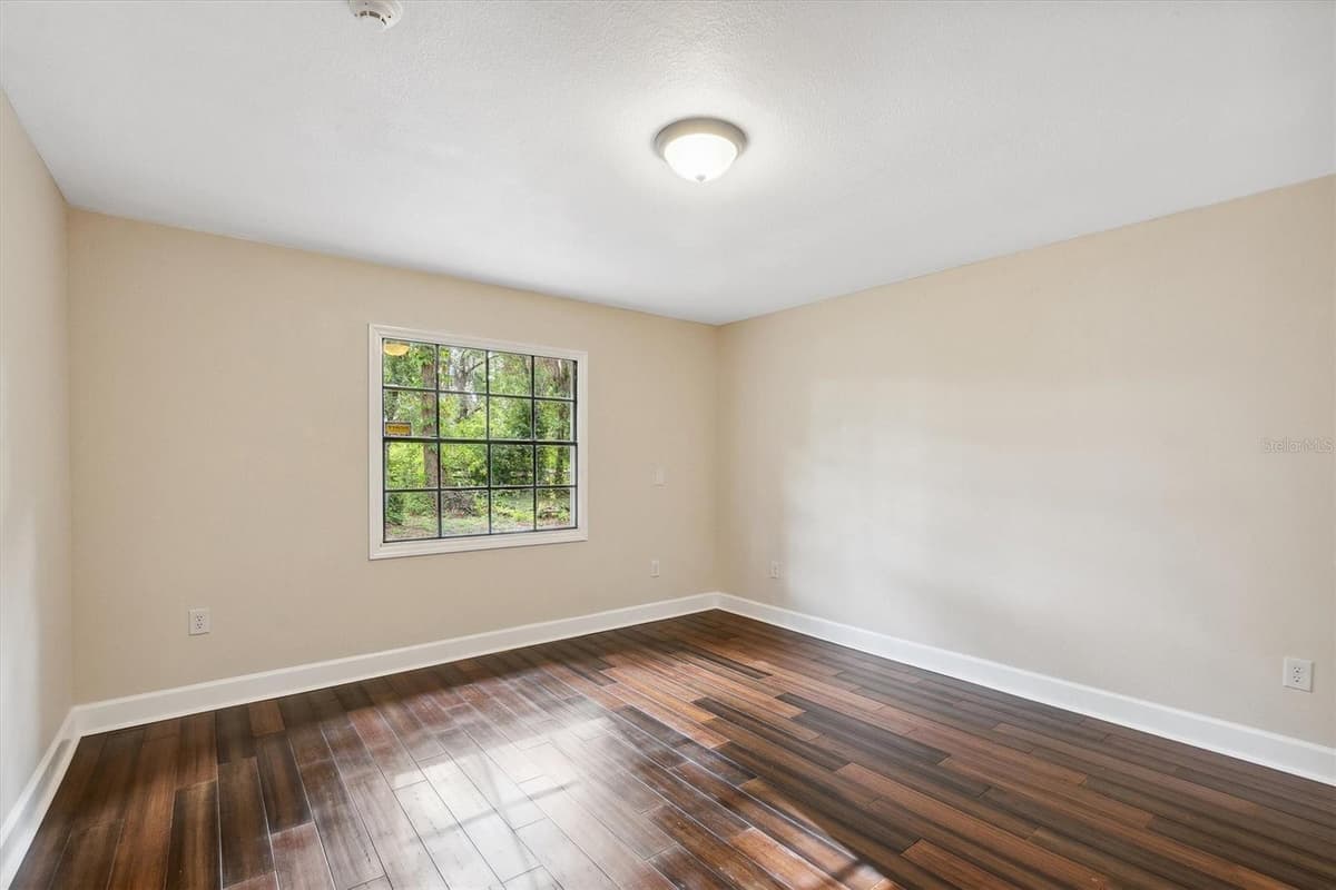 6005 IKE SMITH ROAD — photo 18 of 48
