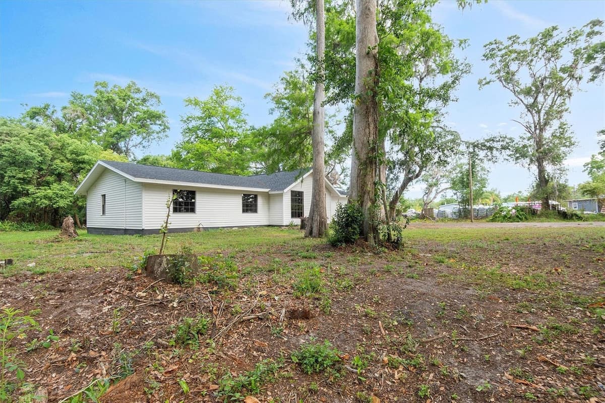 6005 IKE SMITH ROAD — photo 47 of 48