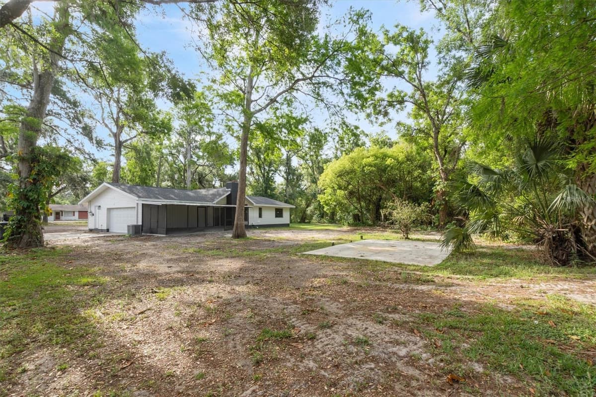 6005 IKE SMITH ROAD — photo 32 of 48