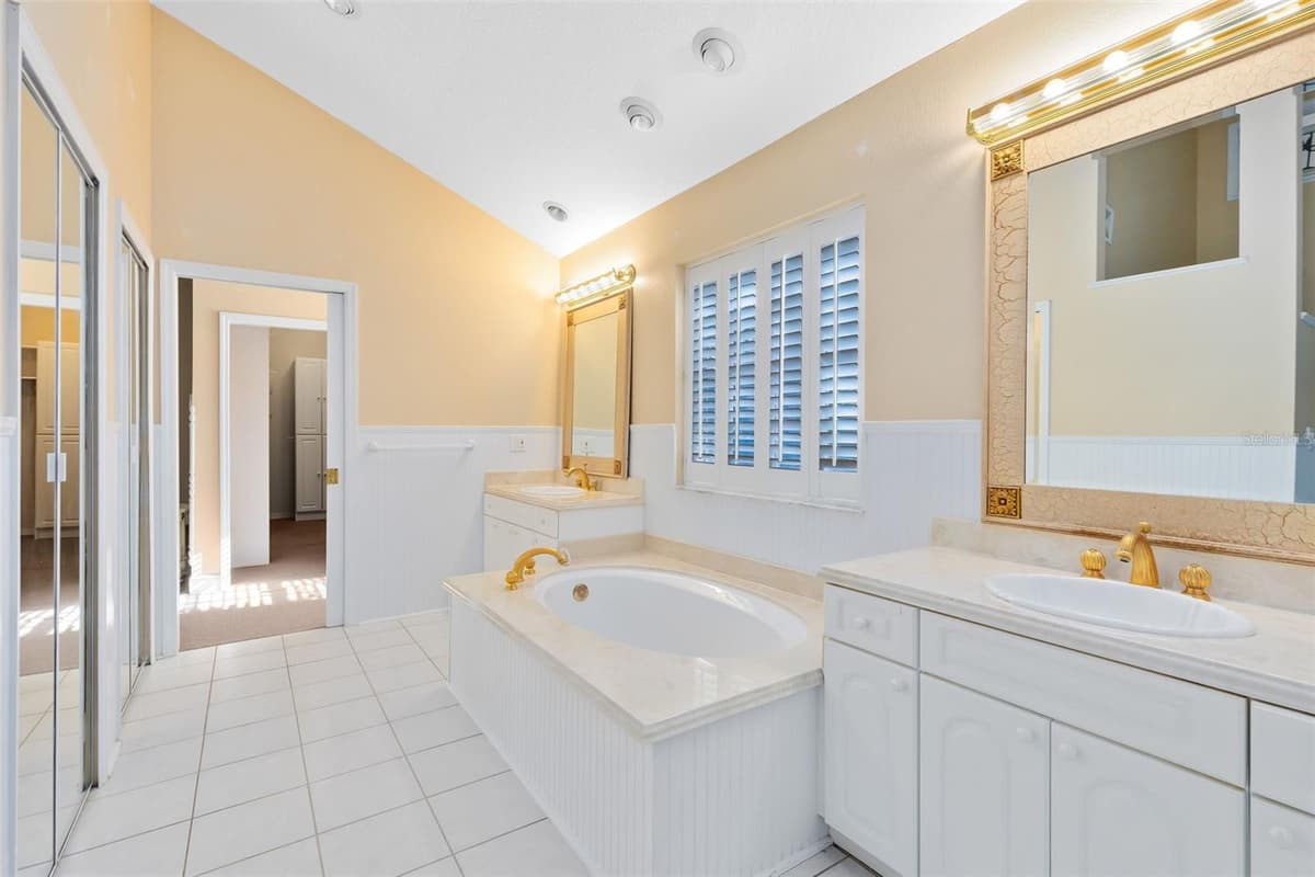 910 CYPRESS AVENUE — photo 21 of 61