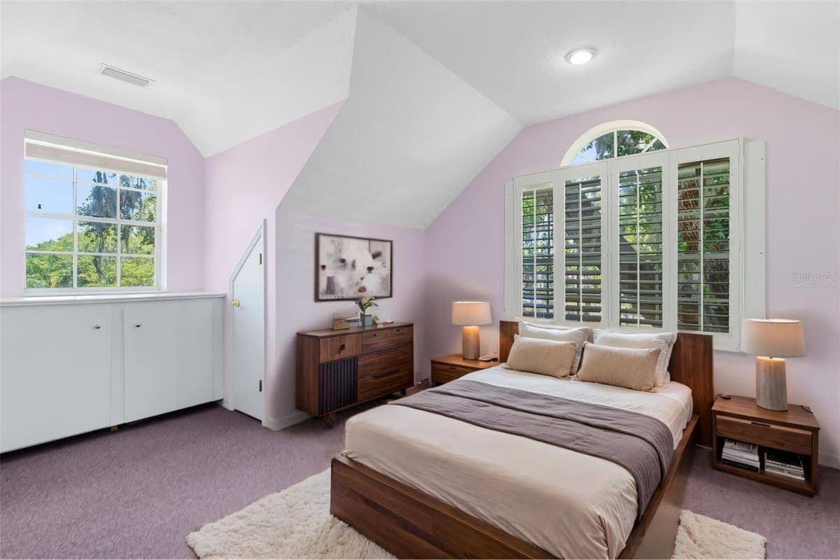 910 CYPRESS AVENUE — photo 38 of 61