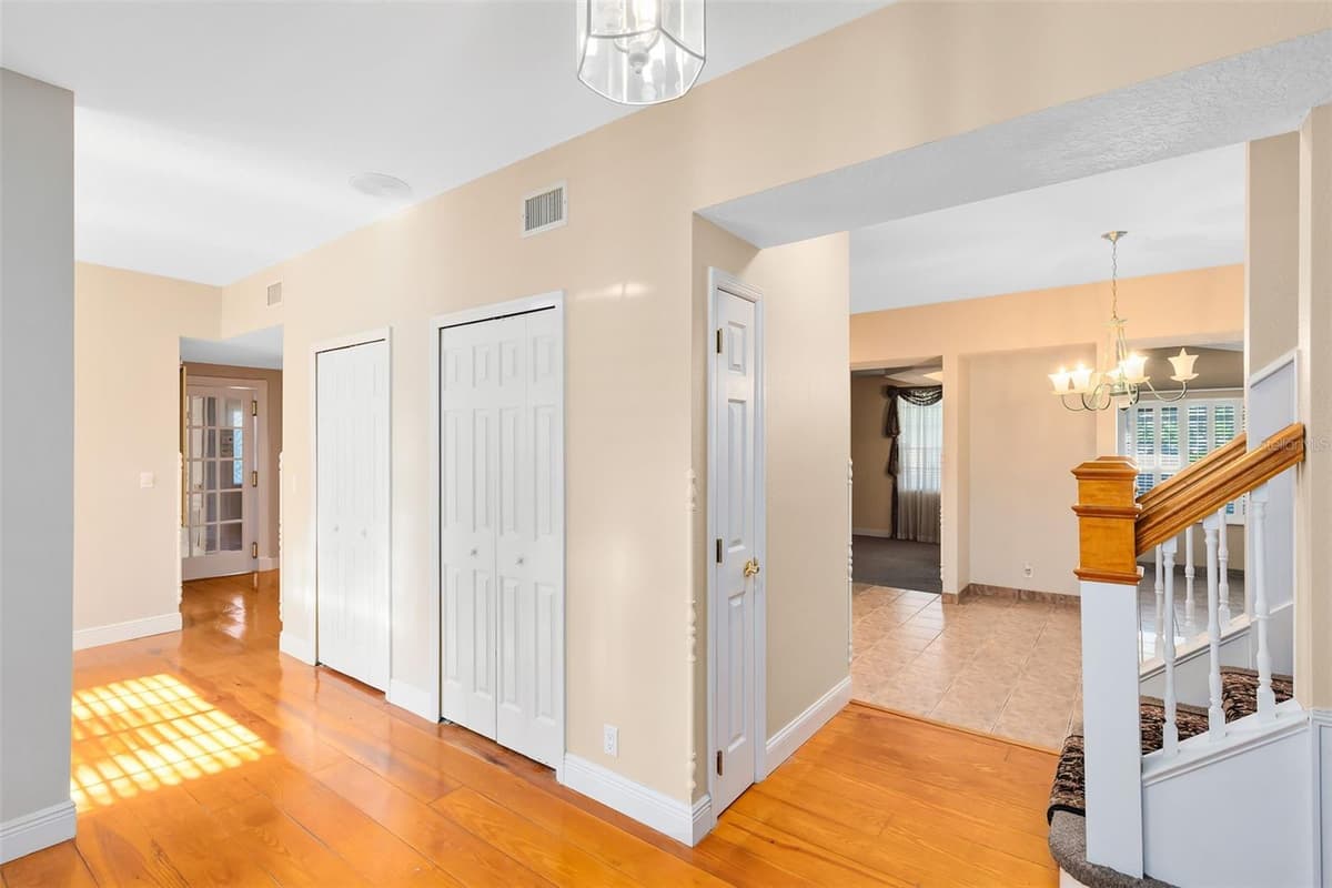 910 CYPRESS AVENUE — photo 17 of 61