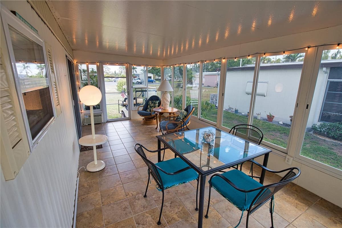 108 LA PALOMA — photo 39 of 57