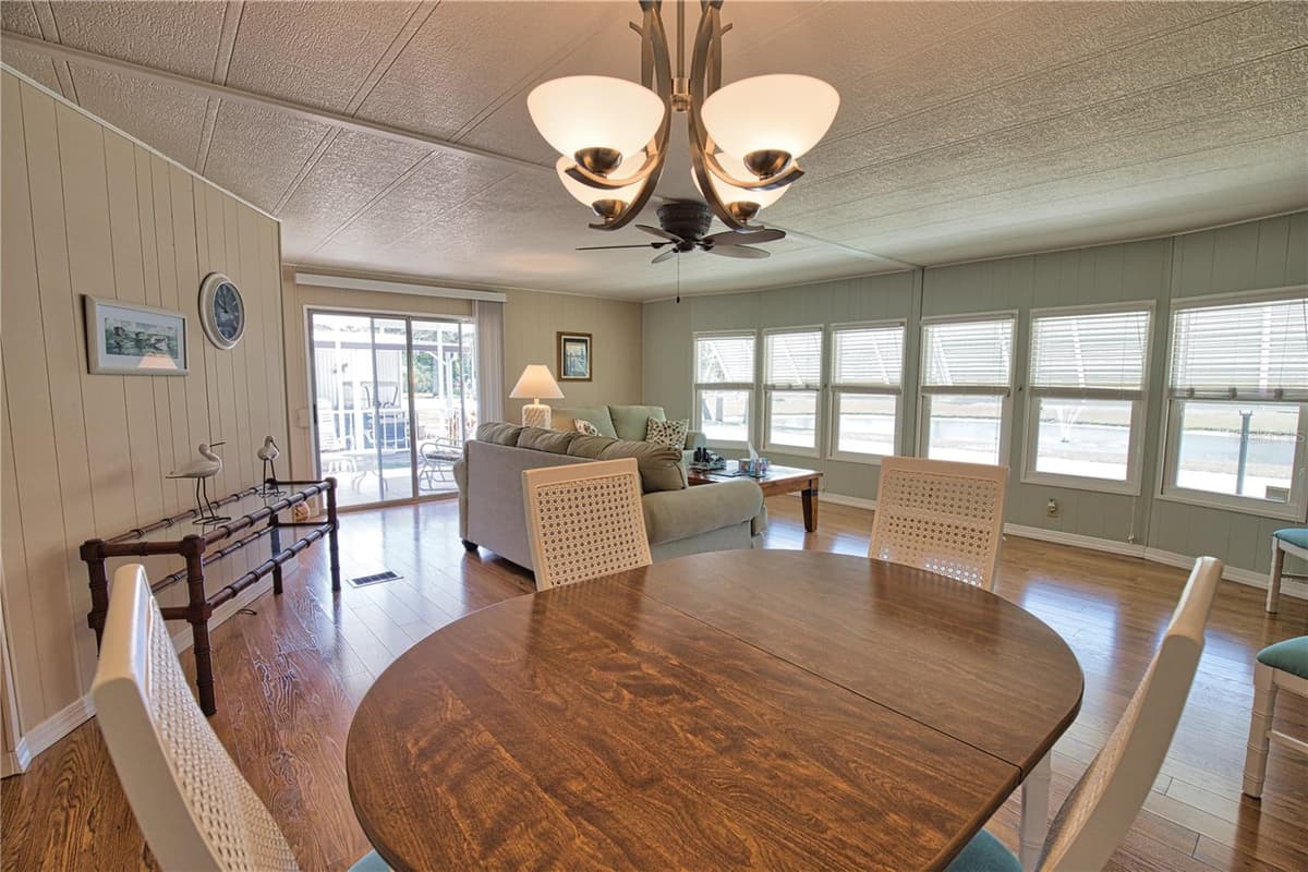 108 LA PALOMA — photo 23 of 57