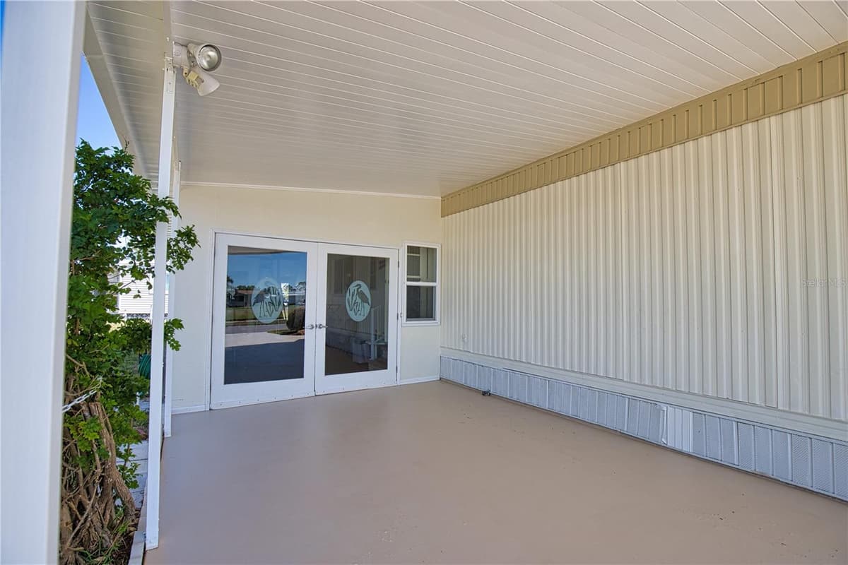 108 LA PALOMA — photo 11 of 57