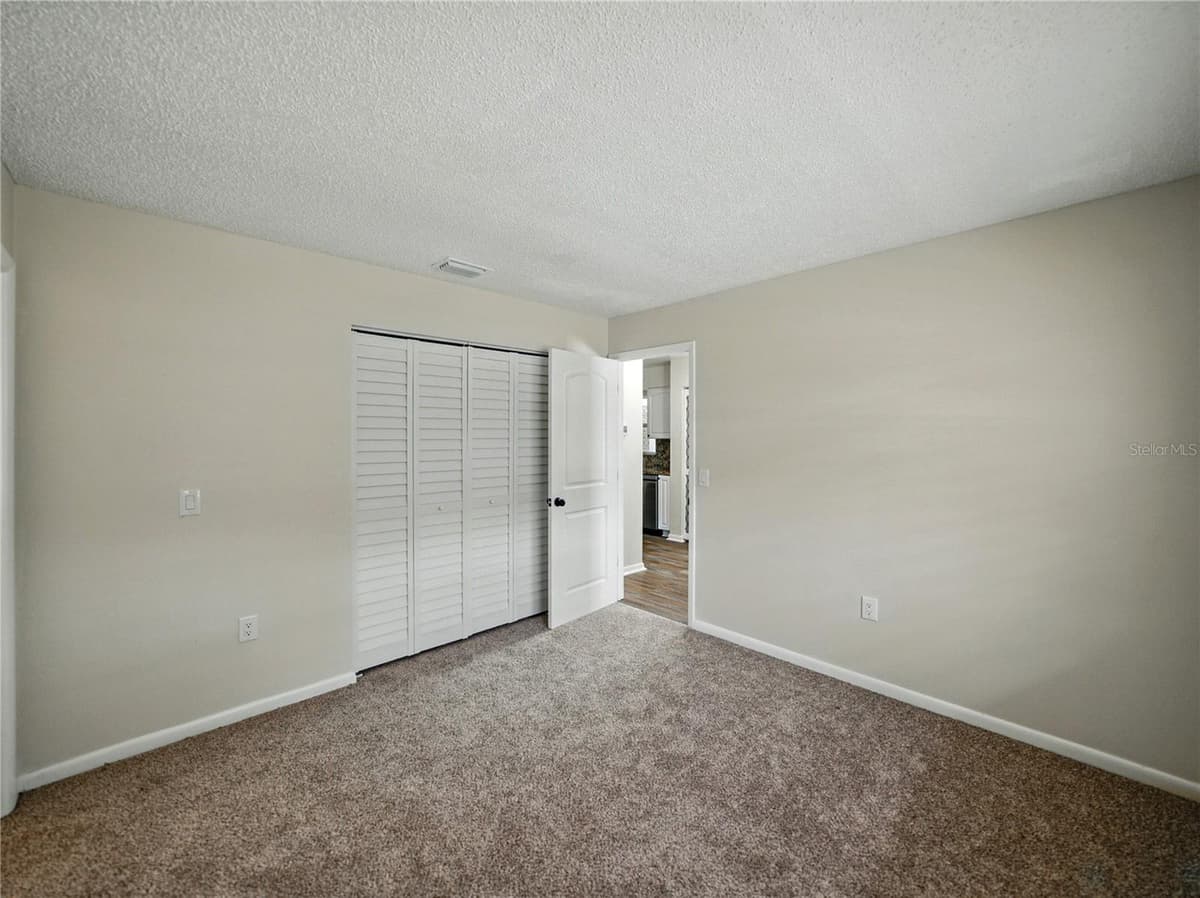 4965 GOLDENVIEW LANE — photo 31 of 55