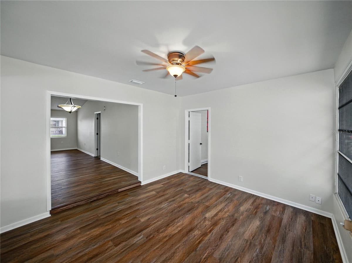 4965 GOLDENVIEW LANE — photo 35 of 55