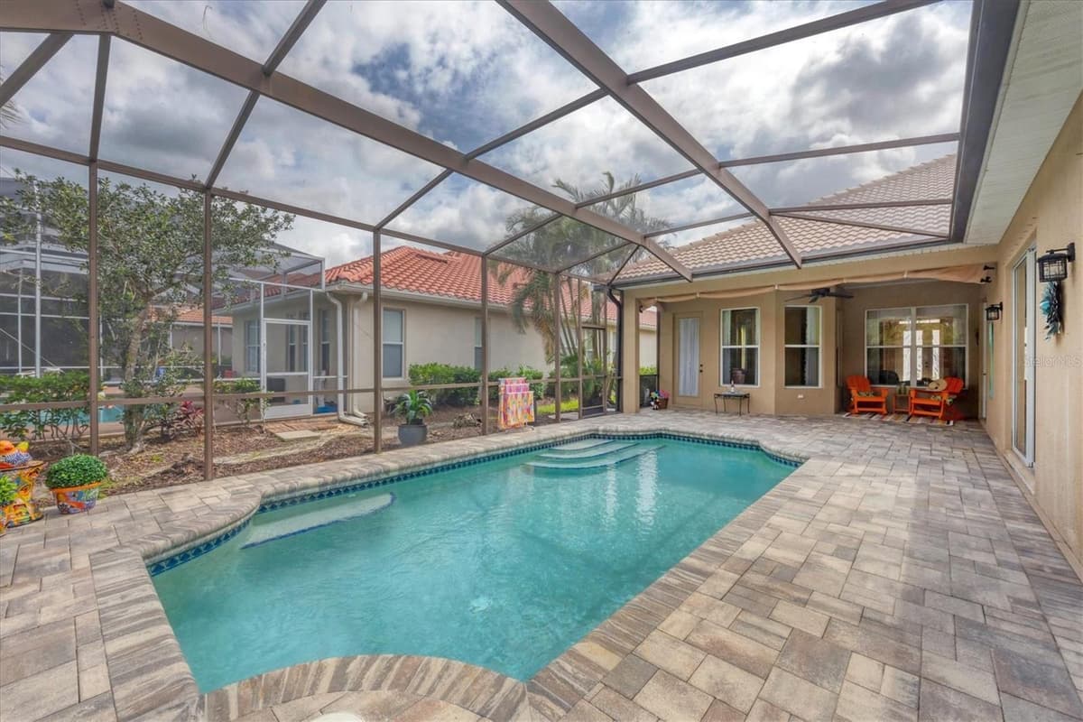 1241 CREEK NINE DRIVE — photo 33 of 70