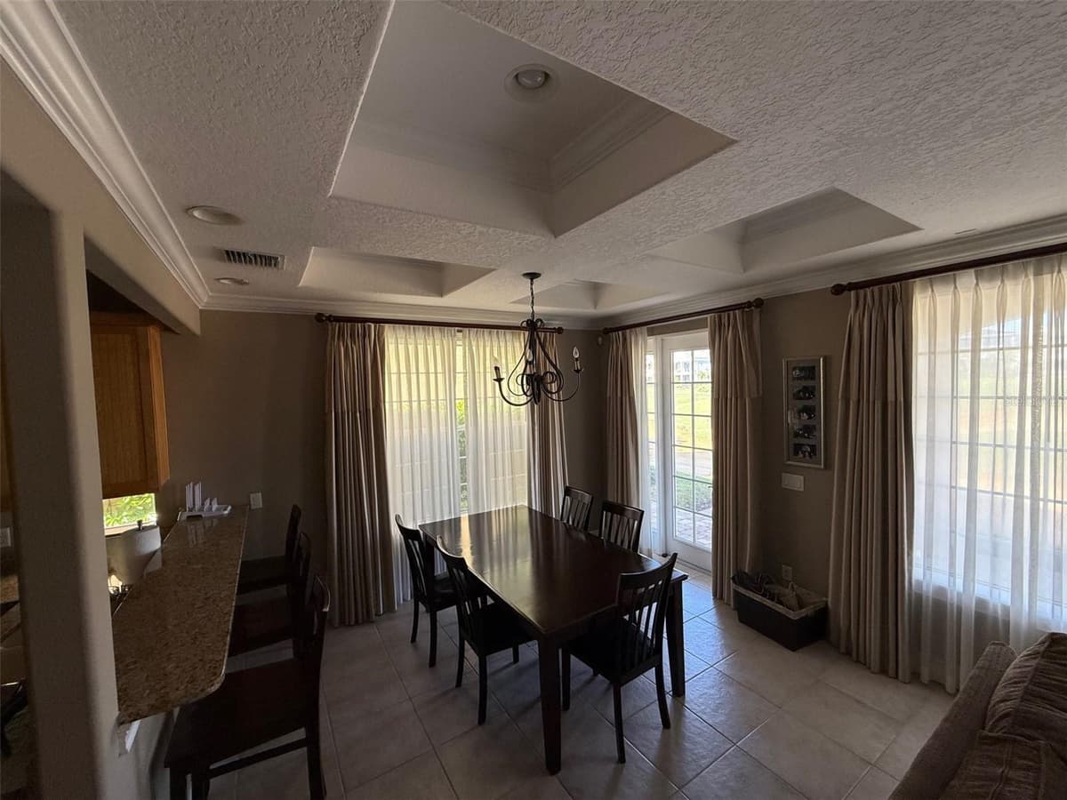 1514 EUSTON DRIVE — photo 10 of 25