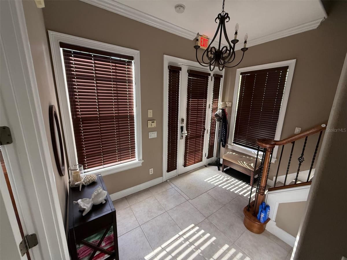 1514 EUSTON DRIVE — photo 8 of 25