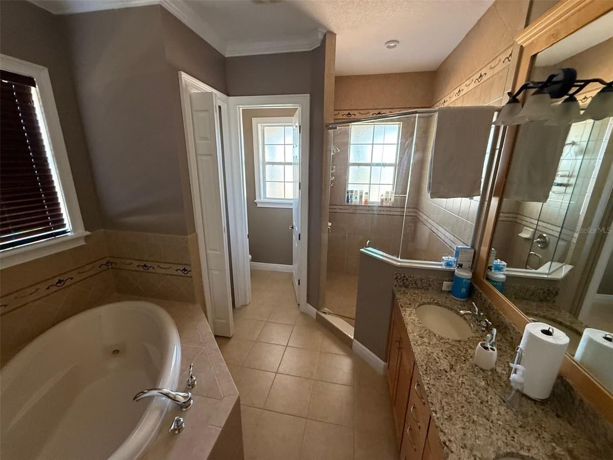 1514 EUSTON DRIVE — photo 15 of 25