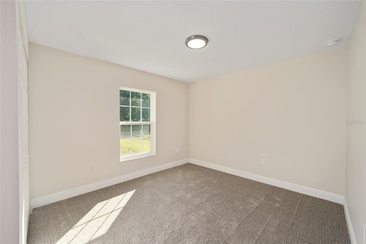 2398 DEVON DRIVE — photo 14 of 23
