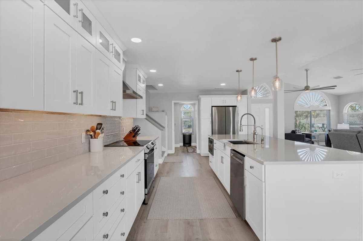 10500 SHERMAN STREET — photo 19 of 60