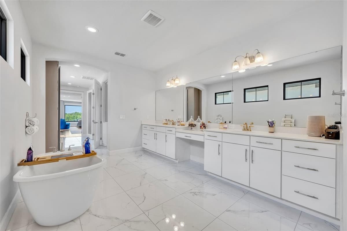 7613 TOSCANA BOULEVARD — photo 44 of 76