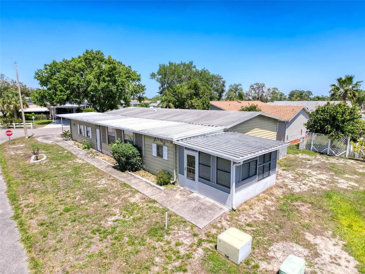 4202 ORCHID BOULEVARD — photo 44 of 46
