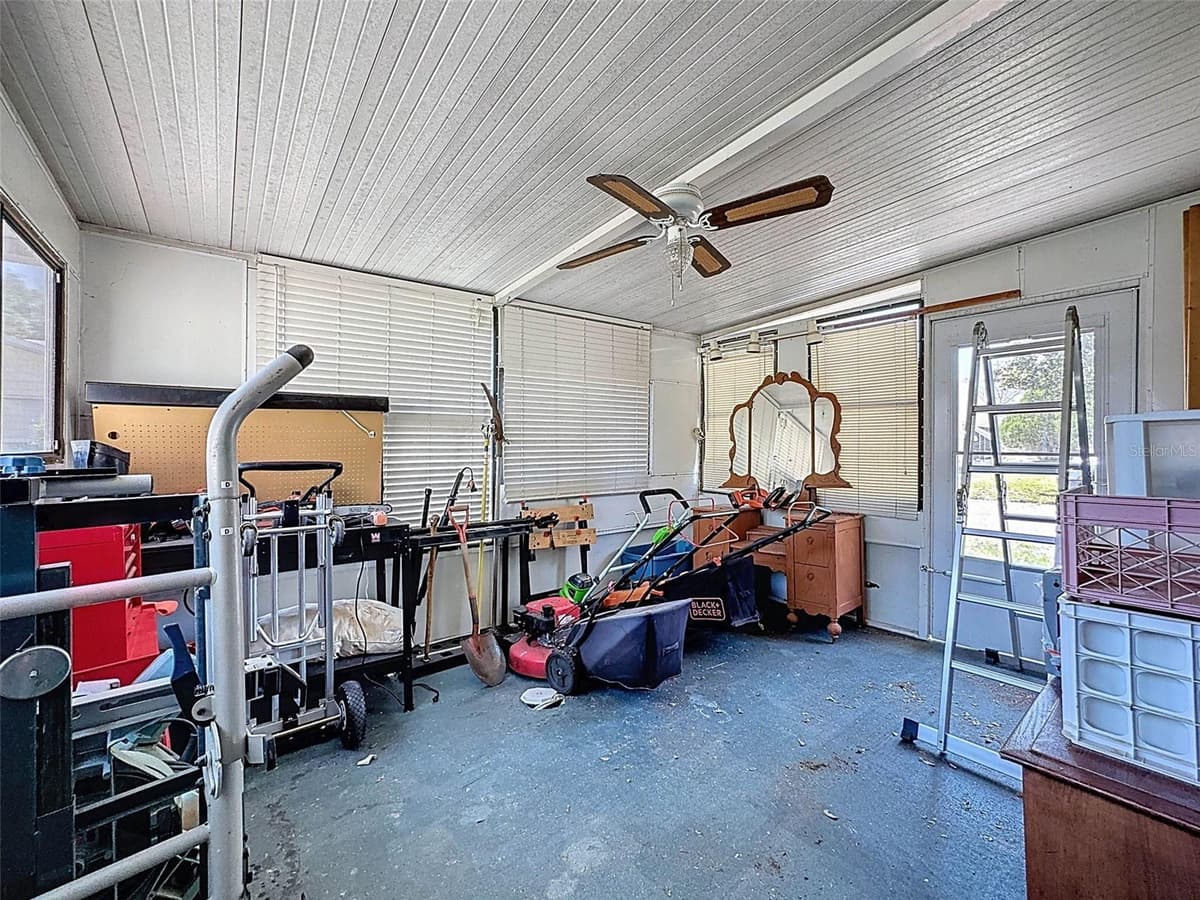 4202 ORCHID BOULEVARD — photo 35 of 46