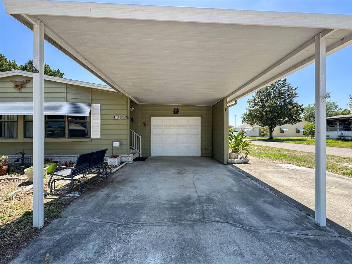 4202 ORCHID BOULEVARD — photo 46 of 46