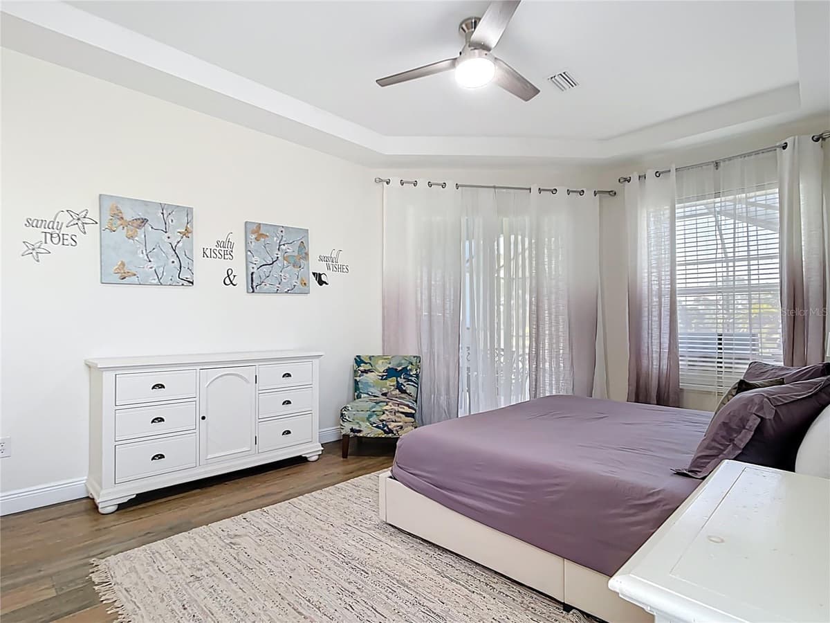 1167 ROTONDA CIRCLE — photo 39 of 97
