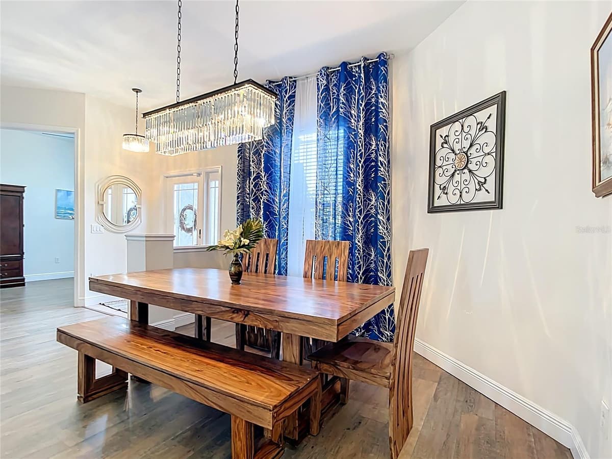 1167 ROTONDA CIRCLE — photo 4 of 97