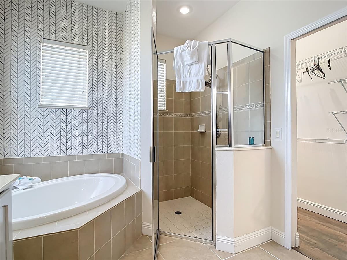 1167 ROTONDA CIRCLE — photo 47 of 97