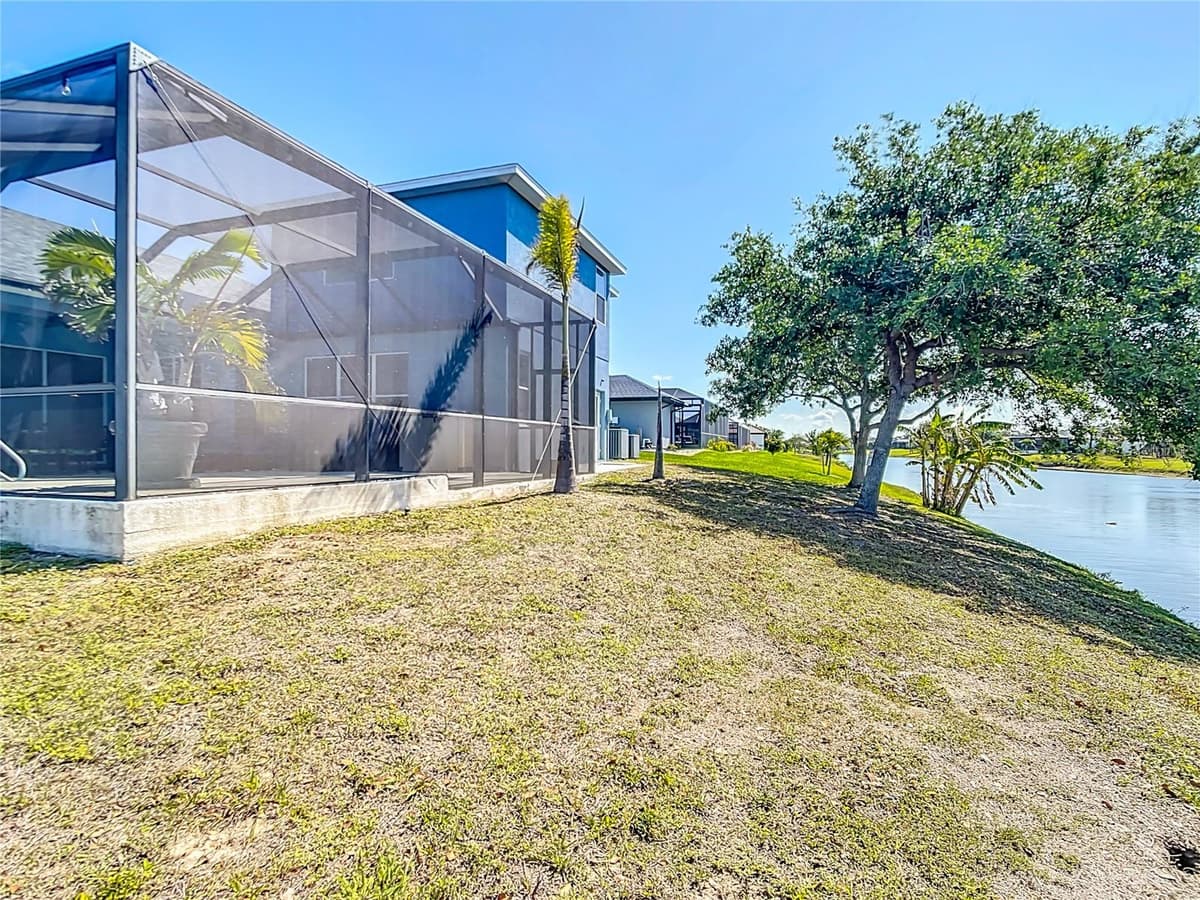 1167 ROTONDA CIRCLE — photo 79 of 97