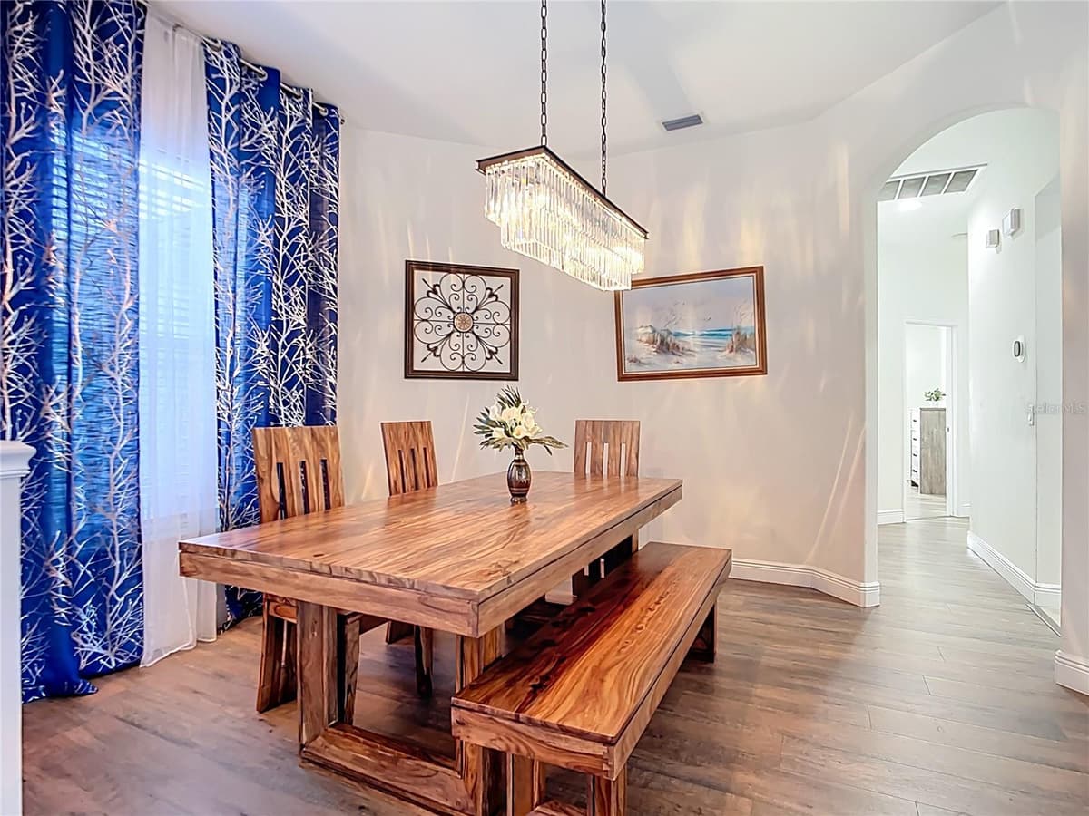 1167 ROTONDA CIRCLE — photo 21 of 97