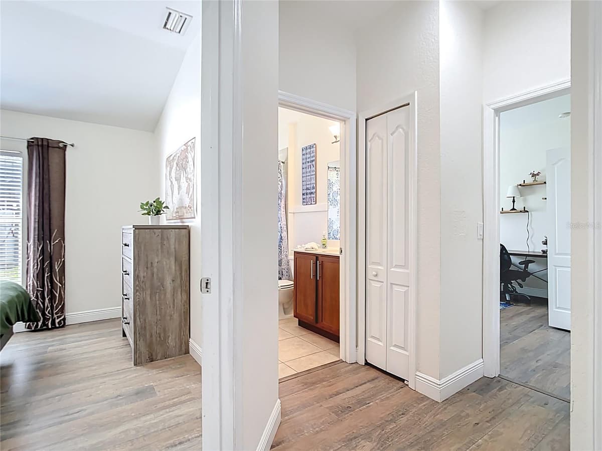 1167 ROTONDA CIRCLE — photo 61 of 97