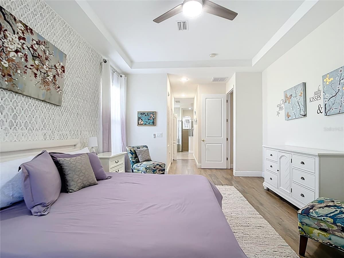 1167 ROTONDA CIRCLE — photo 40 of 97