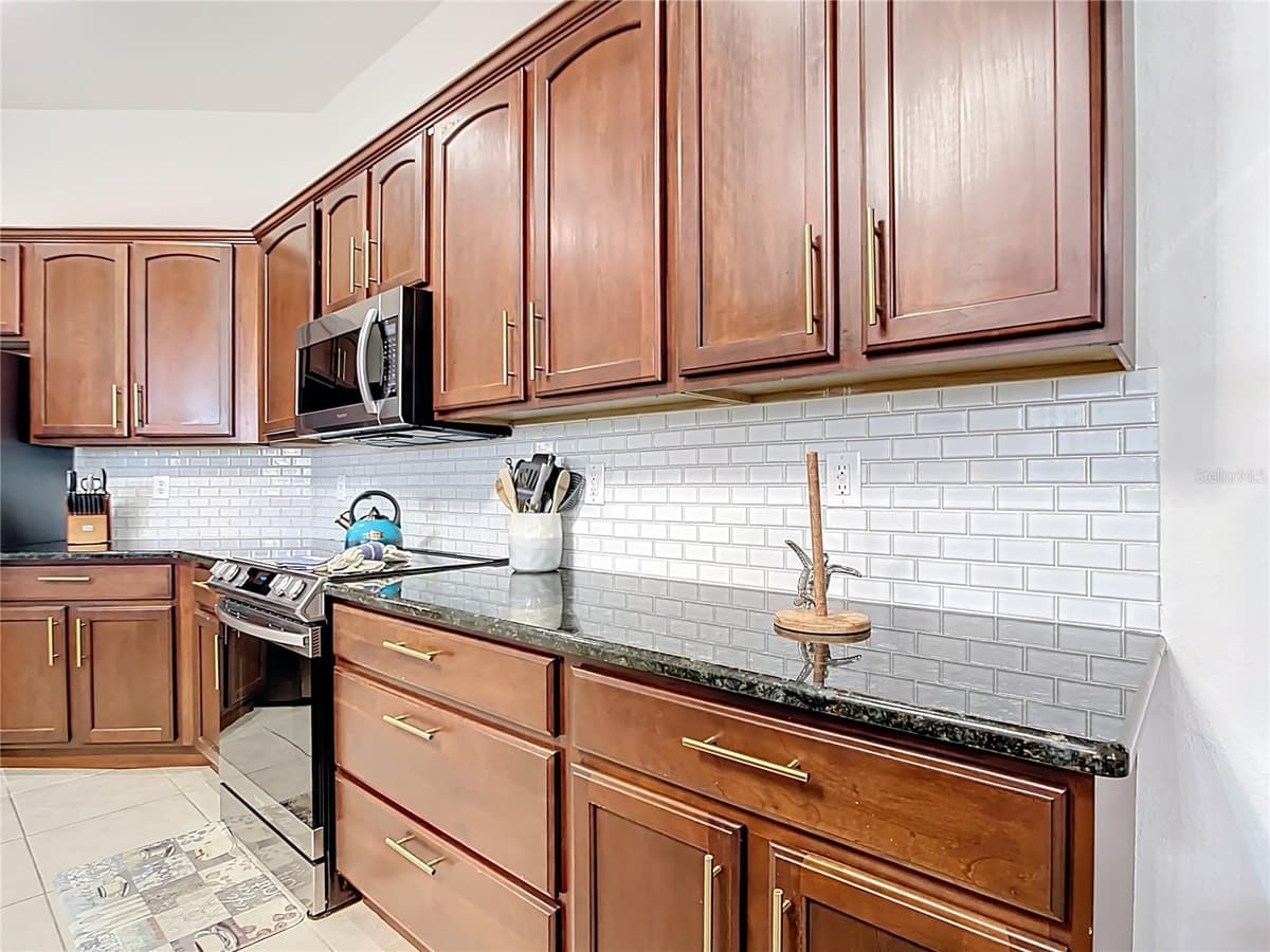 1167 ROTONDA CIRCLE — photo 32 of 97